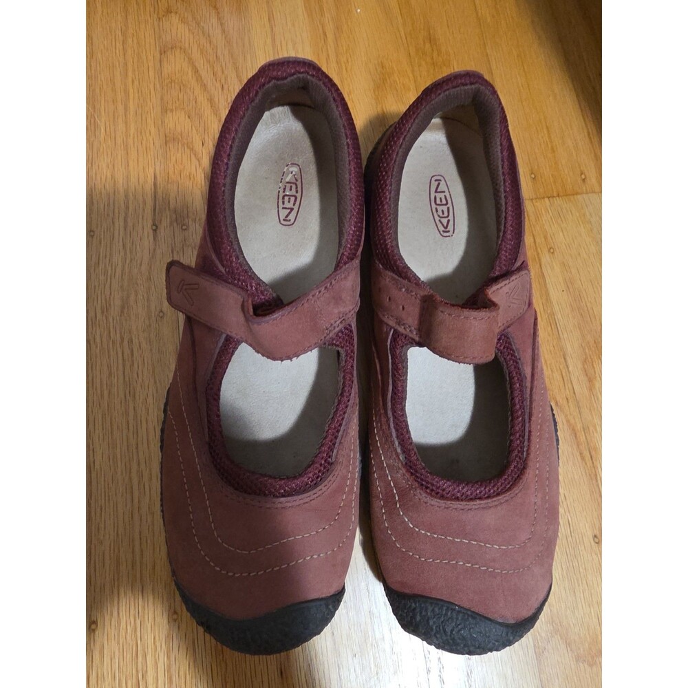 Keen Women's Mary Jane Grand core Shoes Sz 7 Burgundy Suede & Mesh Rubber Sole